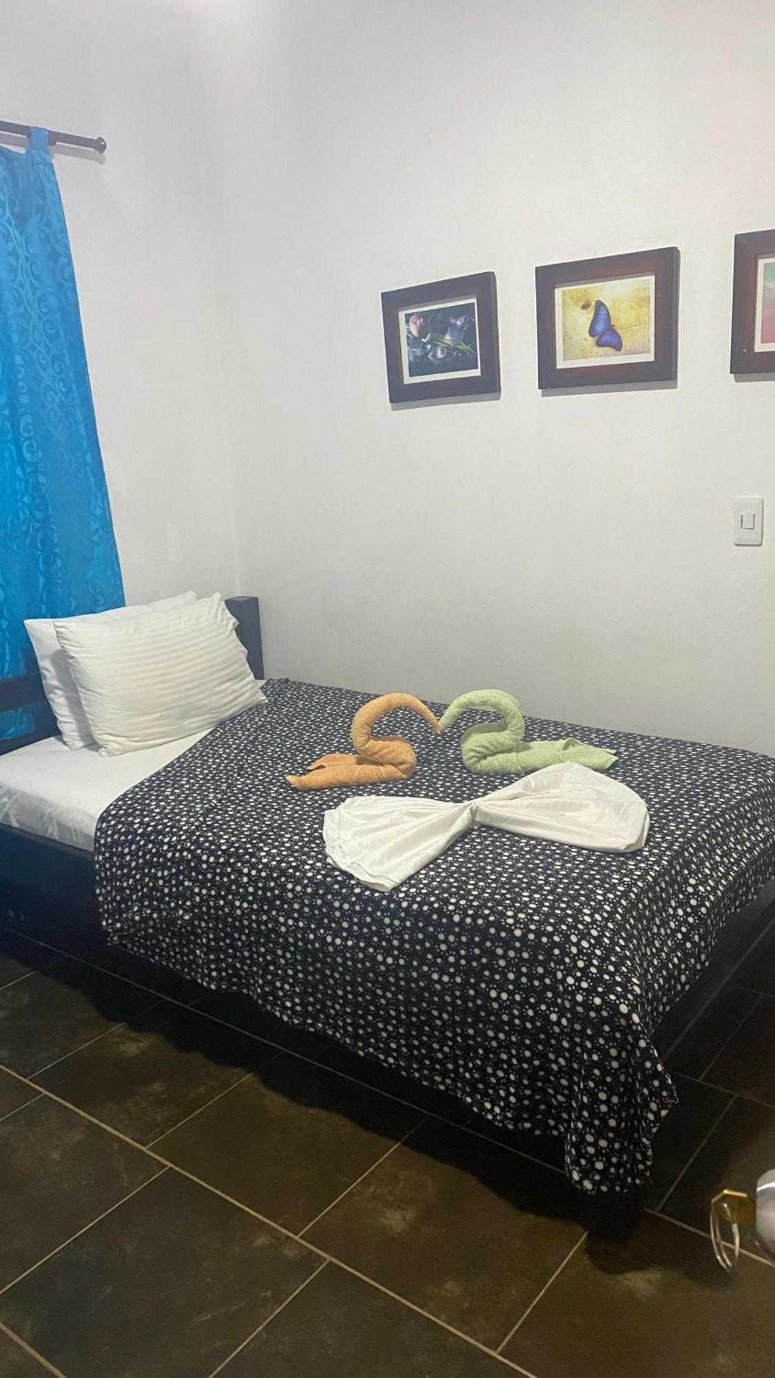 Balcones De La Casona Hotel Guatape Ngoại thất bức ảnh