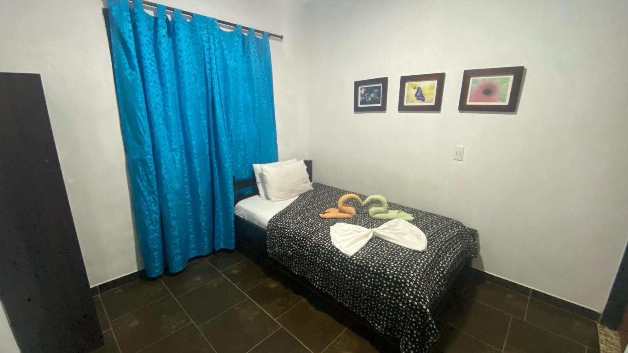 Balcones De La Casona Hotel Guatape Ngoại thất bức ảnh