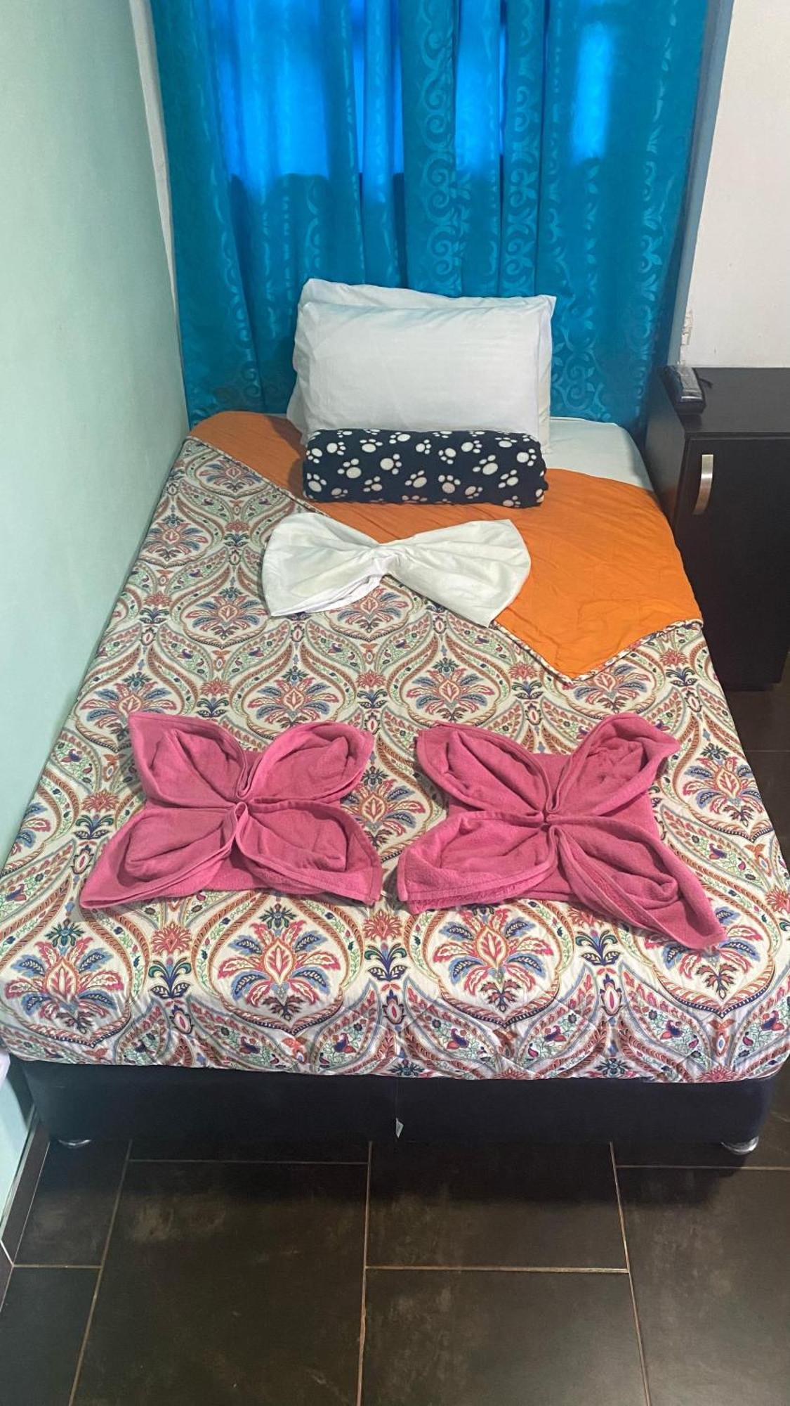 Balcones De La Casona Hotel Guatape Ngoại thất bức ảnh