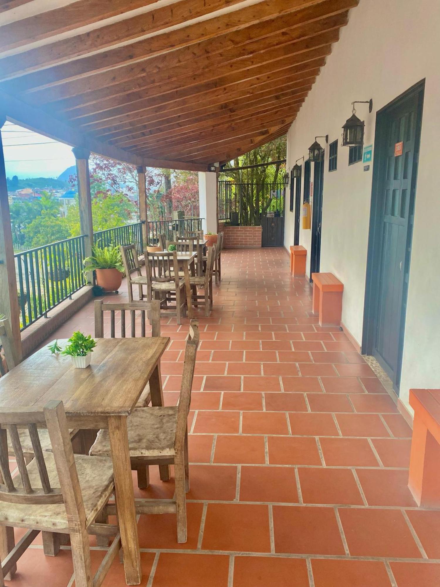 Balcones De La Casona Hotel Guatape Ngoại thất bức ảnh