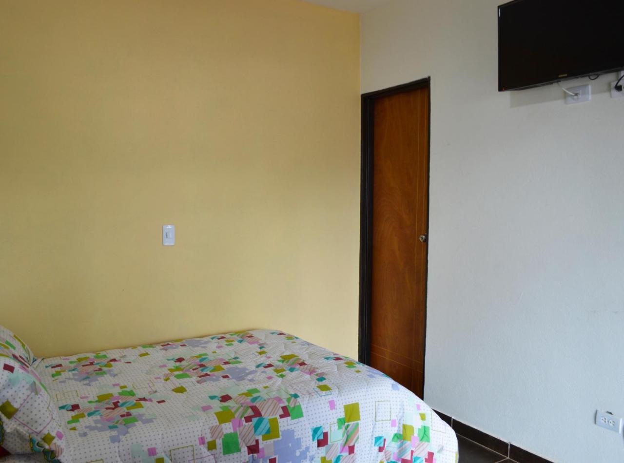 Balcones De La Casona Hotel Guatape Ngoại thất bức ảnh